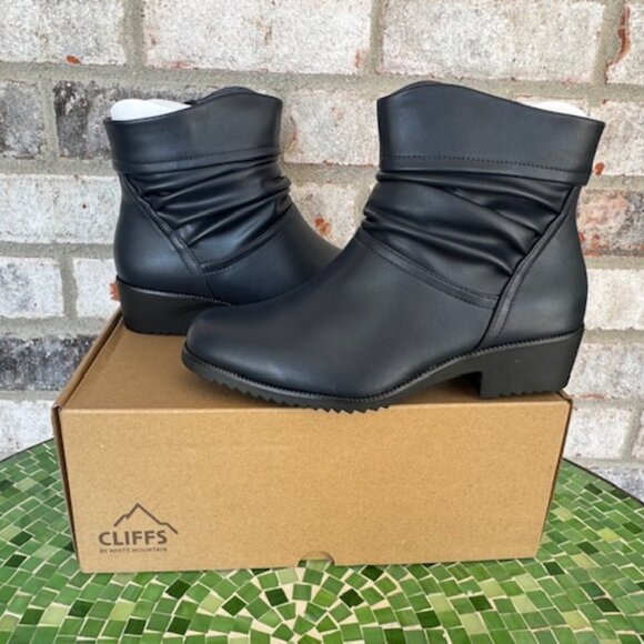 Cliffs by White Mountain Booties - Durbon Navy/SMOOTH 7 Wide - Picture 2 of 10